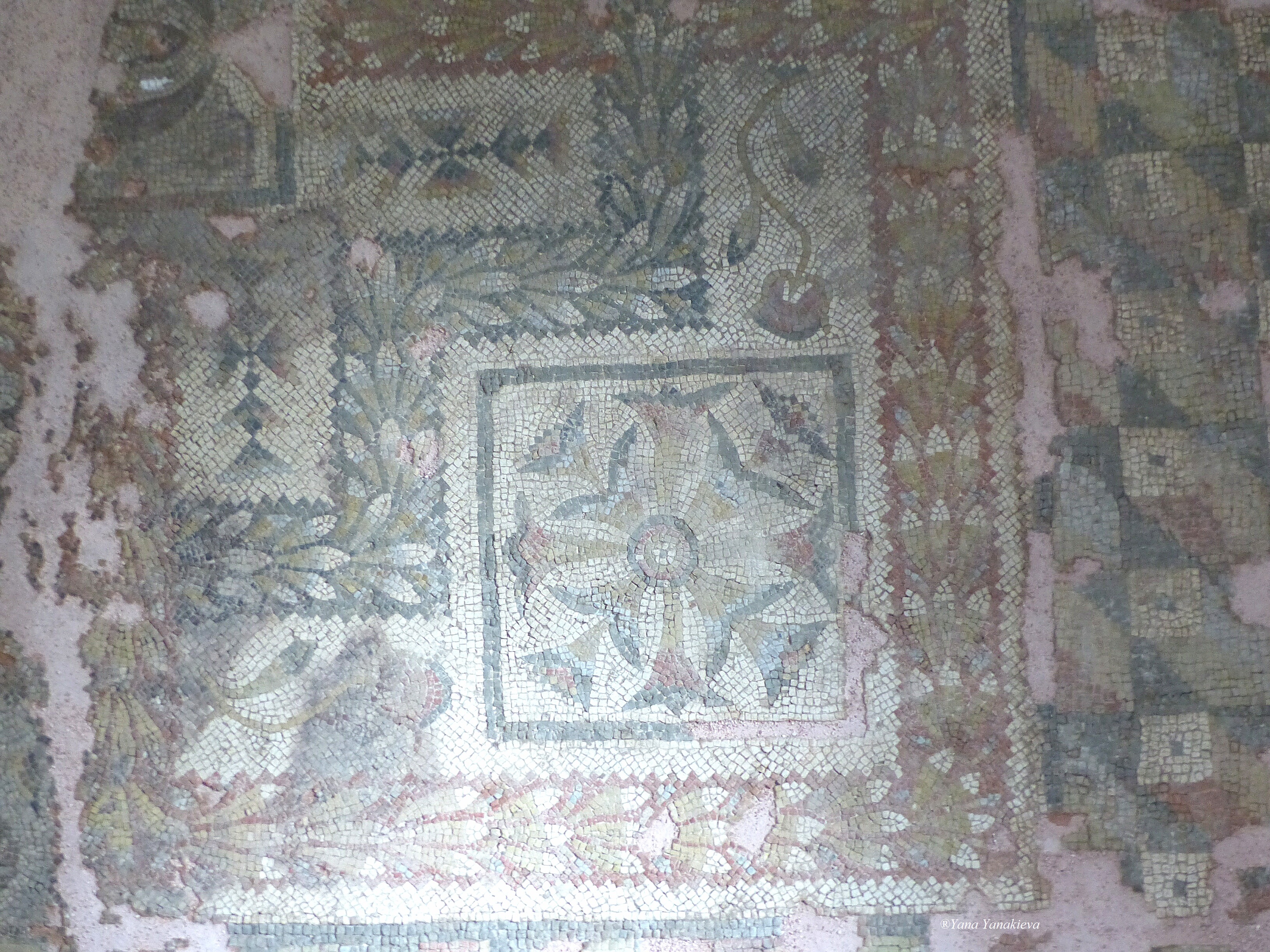 The mosaic called "To the Swastikas"